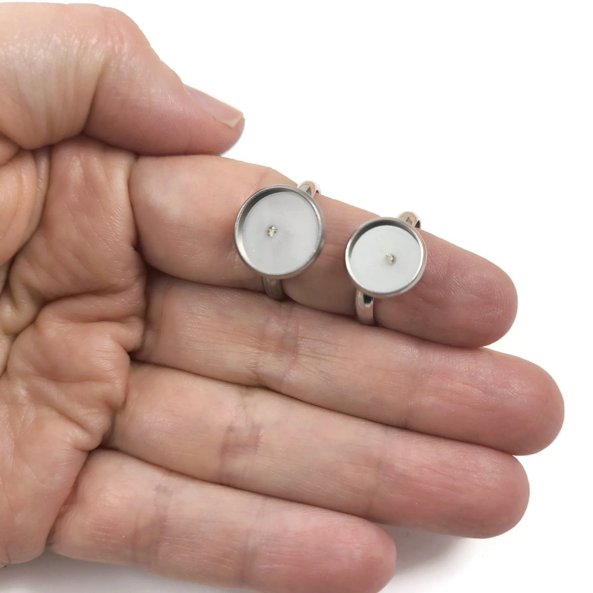 1 Stainless steel adjustable ring cabochon setting (fits 10mm 12mm dia.)
