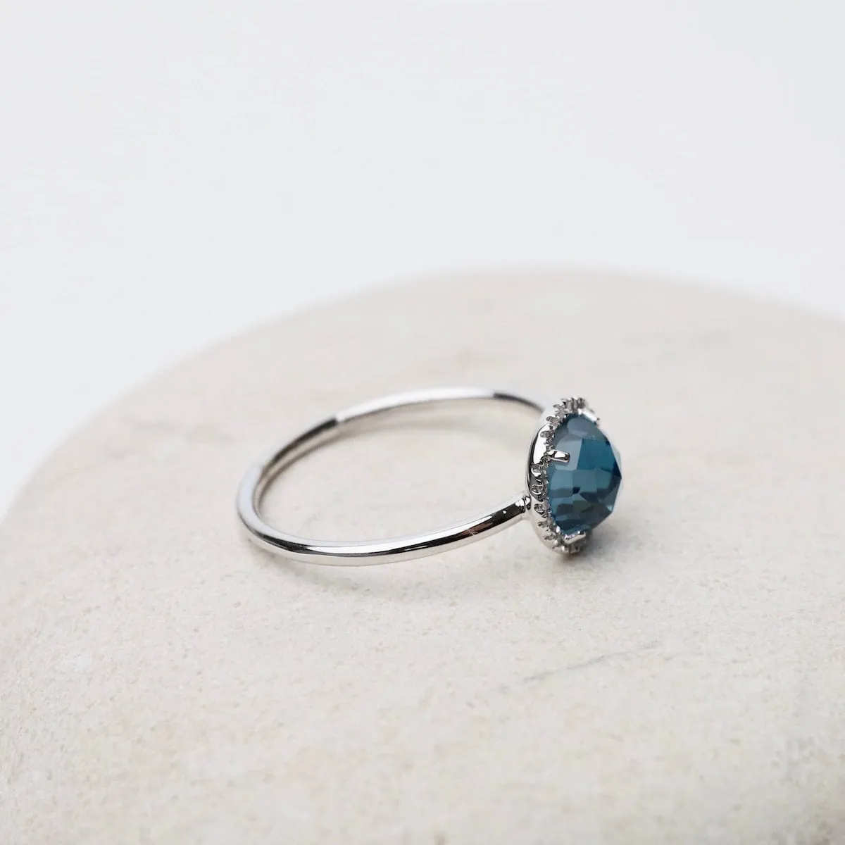 14k White Gold Rose Cut London Blue Topaz Ring
